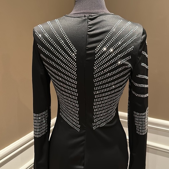 Drilling Side Slit Round Neck Maxi Dress - Picture 17 of 17